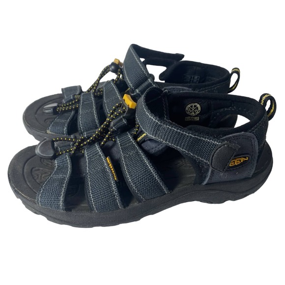 Keen Boys Black Gray Sandals Size 2 - Picture 7 of 9